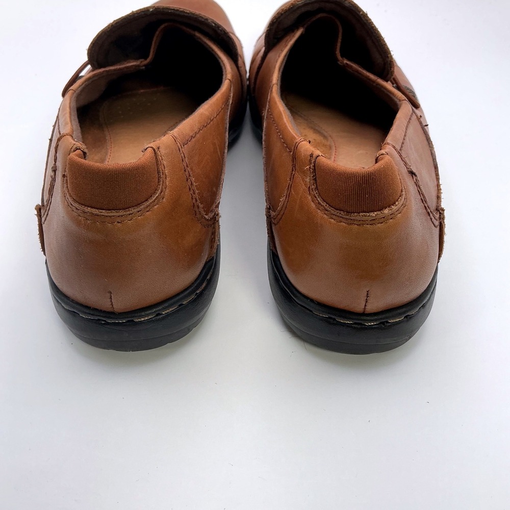 Cobb Hill by New Balance Tan Leather Pleated Button Loafers CAG01AL Womens 9M - Picture 4 of 8